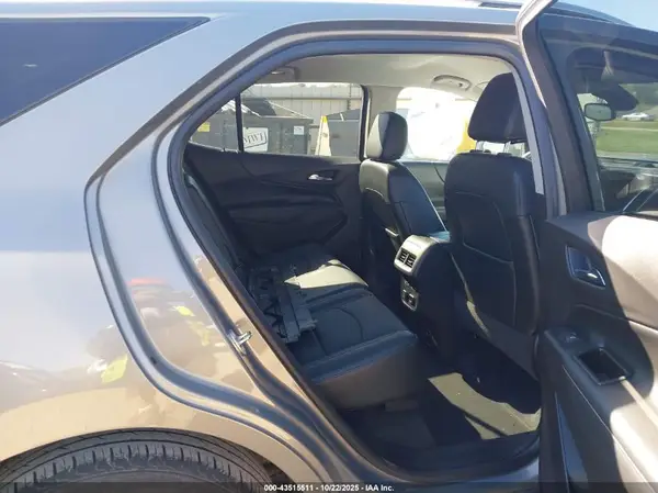 3GNAXMEV9JS597694 2018 CHEVROLET EQUINOX - Image 8