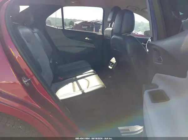 3GNAXMEVXJS617807 2018 CHEVROLET EQUINOX - Image 8