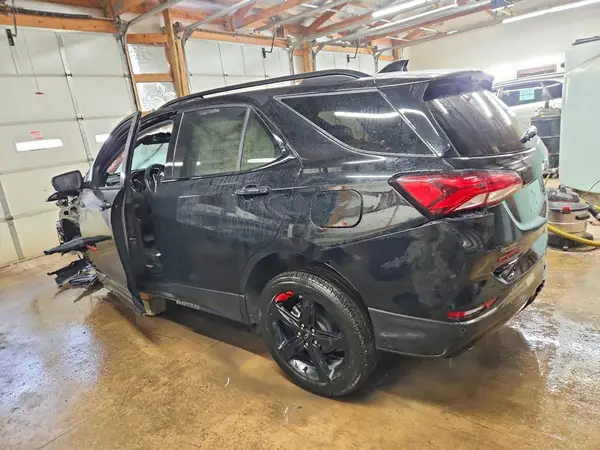 3GNAXNEG3PL228596 2023 CHEVROLET EQUINOX - Image 2