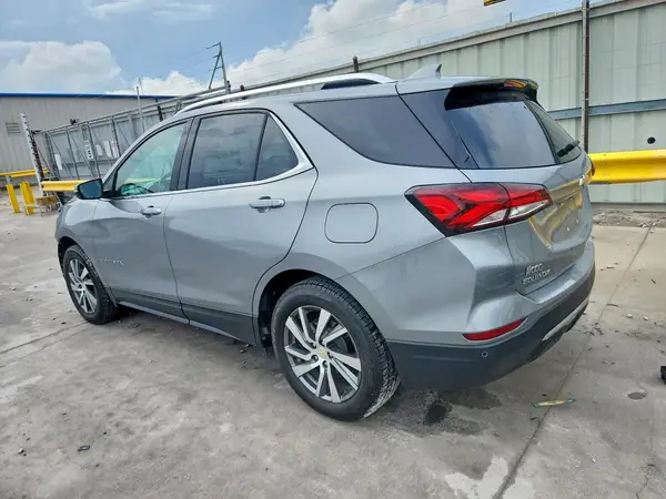 3GNAXNEG5RL194051 2024 CHEVROLET EQUINOX - Image 2
