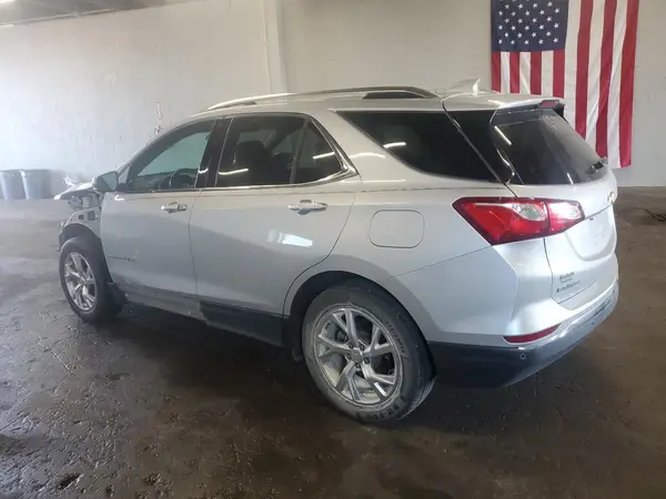 3GNAXNEV2LS527009 2020 CHEVROLET EQUINOX - Image 2