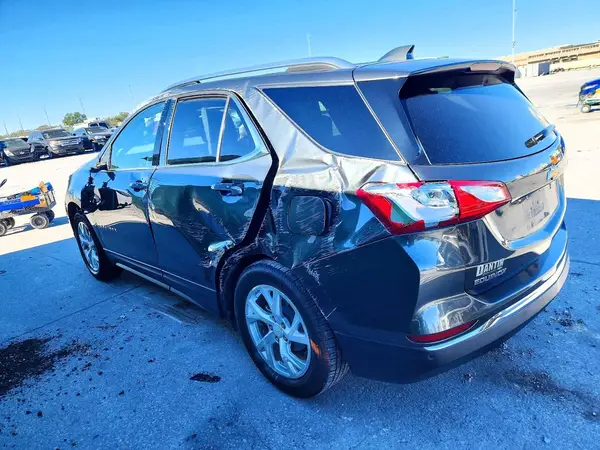 3GNAXNEV3KL166320 2019 CHEVROLET EQUINOX - Image 2