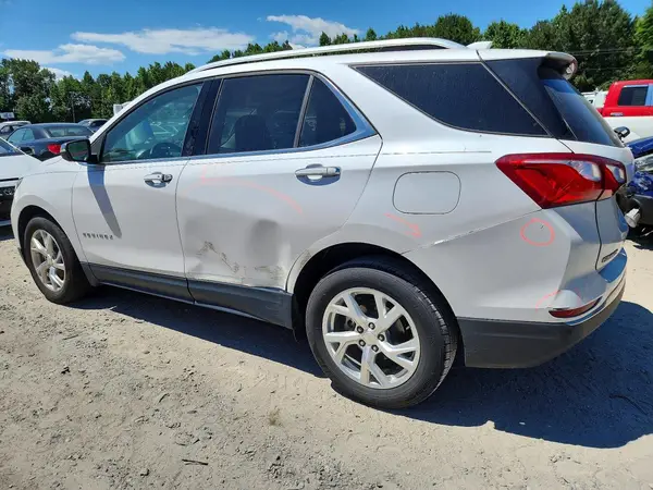 3GNAXNEV5MS172709 2021 CHEVROLET EQUINOX - Image 2