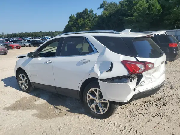 3GNAXNEV8LS678825 2020 CHEVROLET EQUINOX - Image 2