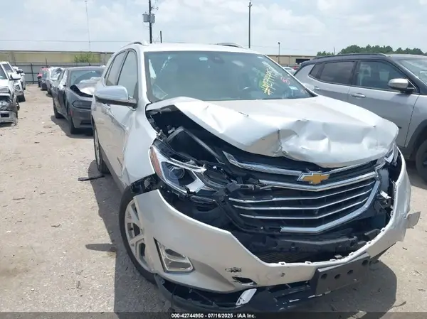 3GNAXNEV8MS160599 2021 CHEVROLET EQUINOX - Image 1