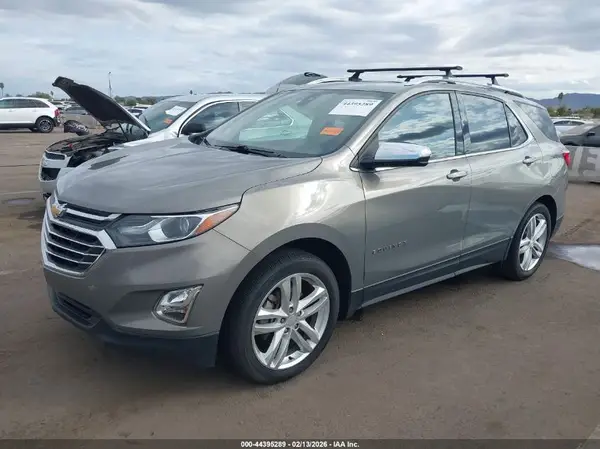 3GNAXNEX6JS568354 2018 CHEVROLET EQUINOX - Image 2
