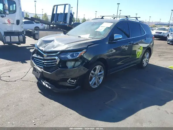 3GNAXNEX8JS508432 2018 CHEVROLET EQUINOX - Image 2
