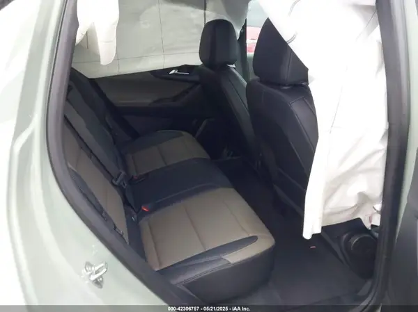 3GNAXPEG0SL114558 2025 CHEVROLET EQUINOX - Image 8