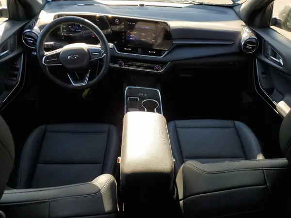3GNAXPEG0SL124944 2025 CHEVROLET EQUINOX - Image 8