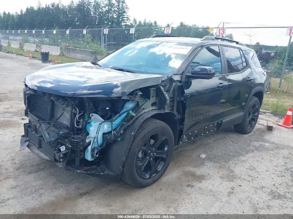 3GNAXPEG0SL145177 2025 CHEVROLET EQUINOX - Image 2