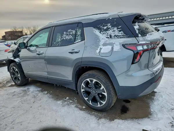 3GNAXPEG0SL150945 2025 CHEVROLET EQUINOX - Image 2