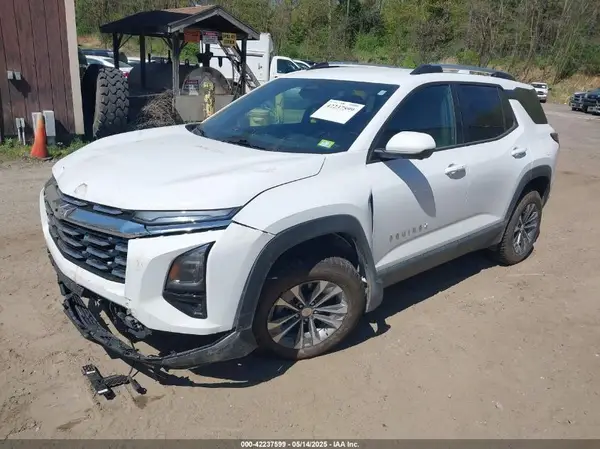 3GNAXPEG0SL153490 2025 CHEVROLET EQUINOX - Image 2