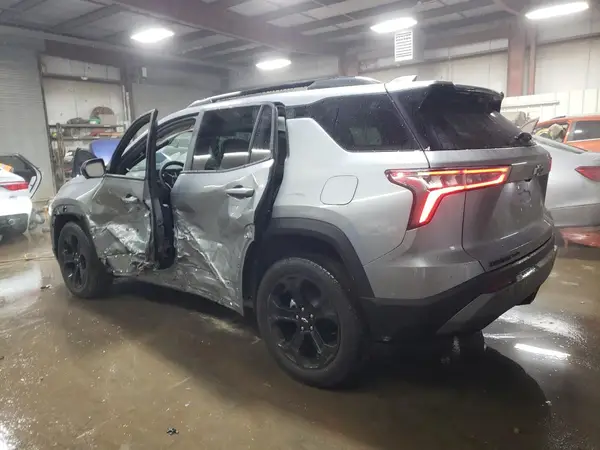 3GNAXPEG0SL161556 2025 CHEVROLET EQUINOX - Image 2