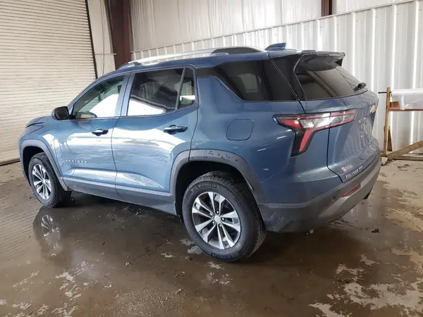 3GNAXPEG0SL252553 2025 CHEVROLET EQUINOX - Image 2
