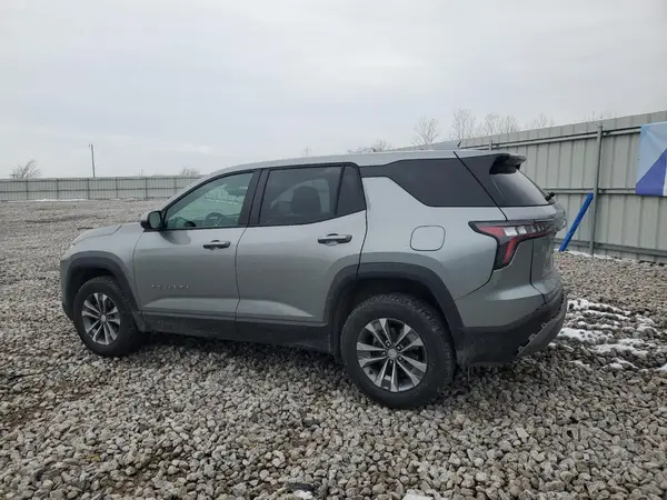 3GNAXPEG0SL285410 2025 CHEVROLET EQUINOX - Image 2