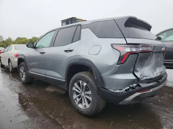 3GNAXPEG0SL288842 2025 CHEVROLET EQUINOX - Image 2