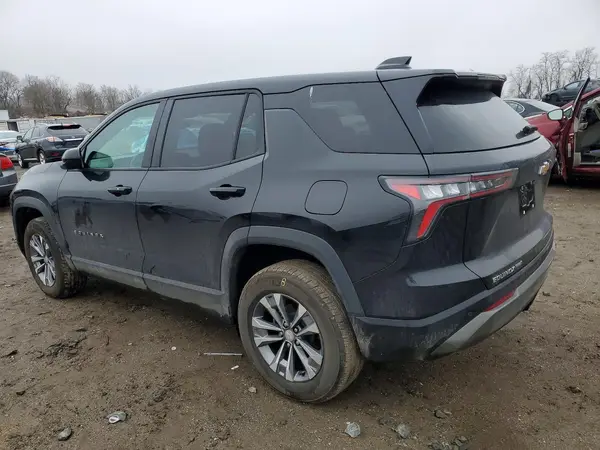 3GNAXPEG0SL321340 2025 CHEVROLET EQUINOX - Image 2