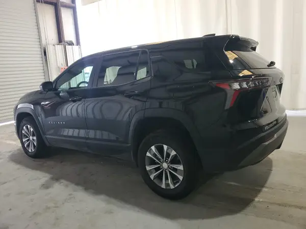 3GNAXPEG0SL322777 2025 CHEVROLET EQUINOX - Image 2