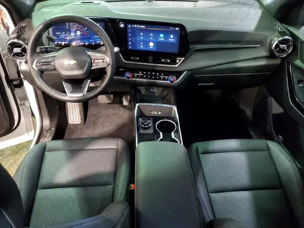3GNAXPEG0TL106008 2026 CHEVROLET EQUINOX - Image 8