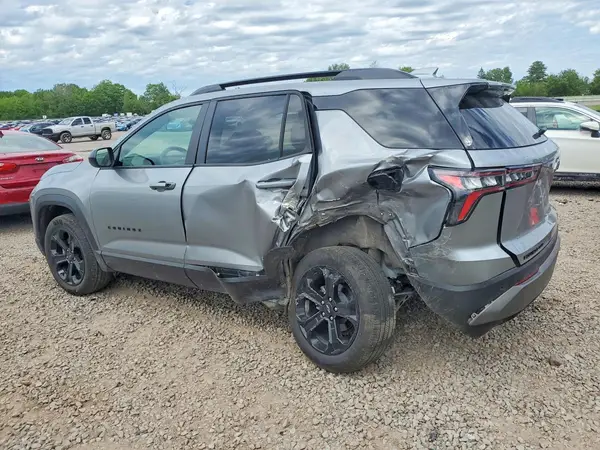 3GNAXPEG0TL186698 2026 CHEVROLET EQUINOX - Image 2