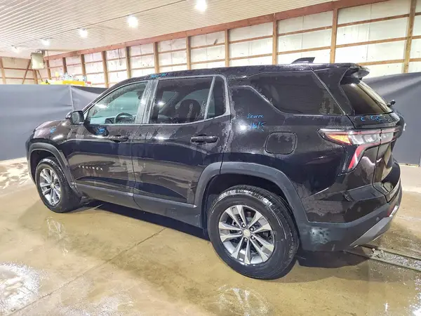 3GNAXPEG0TL243482 2026 CHEVROLET EQUINOX - Image 2