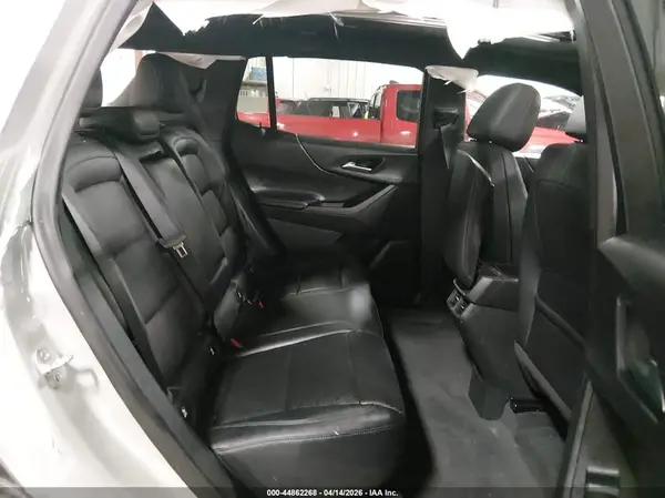 3GNAXPEG0TL343890 2026 CHEVROLET EQUINOX - Image 8