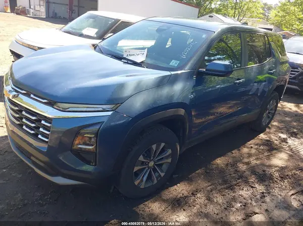 3GNAXPEG0TL448039 2026 CHEVROLET EQUINOX - Image 2