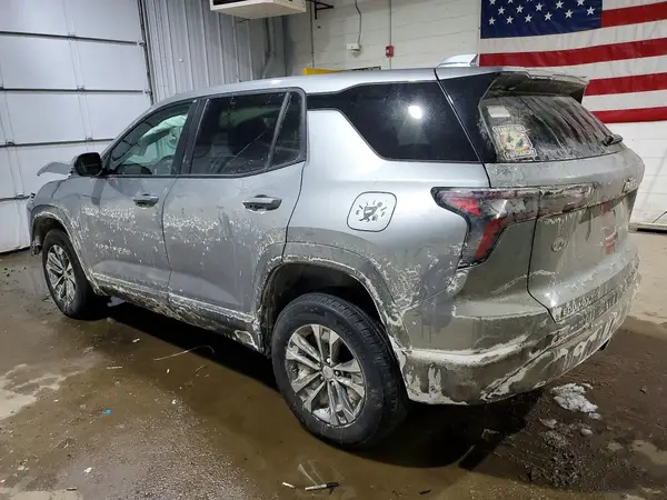 3GNAXPEG1SL248429 2025 CHEVROLET EQUINOX - Image 2