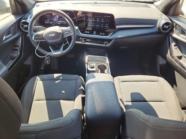 3GNAXPEG1TL206585 2026 CHEVROLET EQUINOX - Image 8