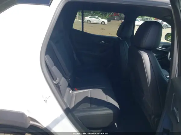 3GNAXPEG1TL209504 2026 CHEVROLET EQUINOX - Image 8