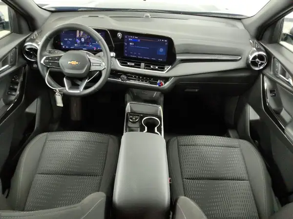 3GNAXPEG1TL447305 2026 CHEVROLET EQUINOX - Image 8