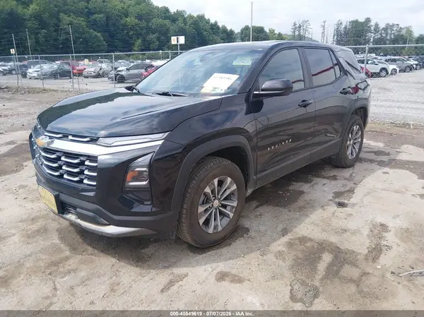 3GNAXPEG1TL509382 2026 CHEVROLET EQUINOX - Image 2