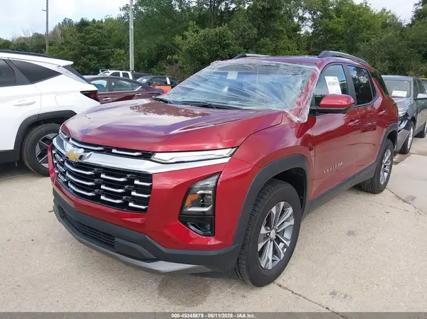3GNAXPEG2SL201782 2025 CHEVROLET EQUINOX - Image 2
