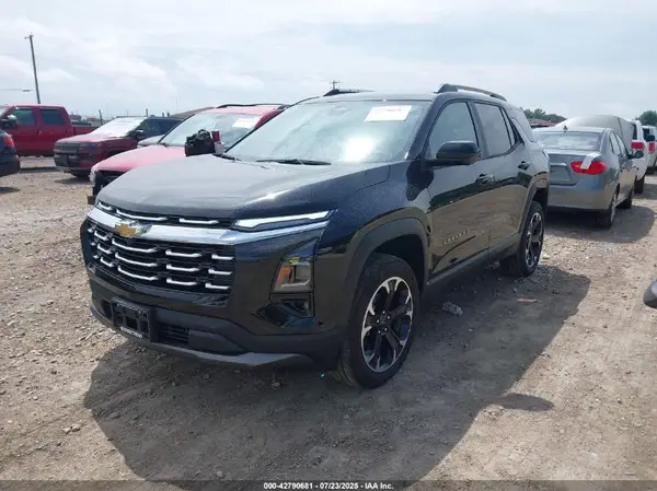 3GNAXPEG2SL247208 2025 CHEVROLET EQUINOX - Image 2