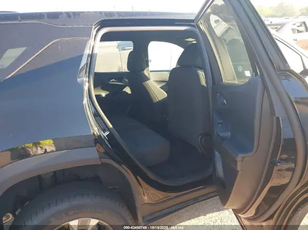 3GNAXPEG2SL321582 2025 CHEVROLET EQUINOX - Image 8