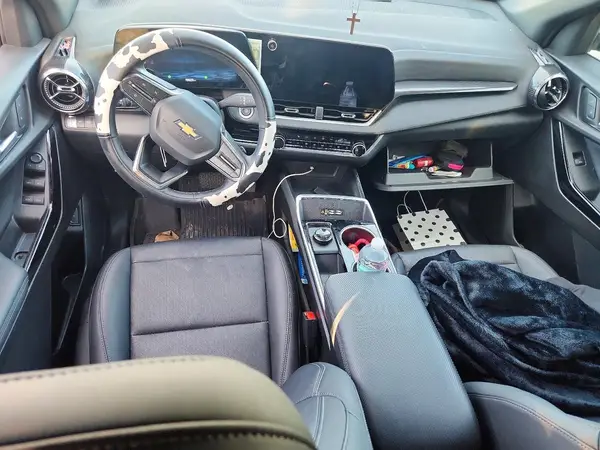 3GNAXPEG2TL141441 2026 CHEVROLET EQUINOX - Image 8