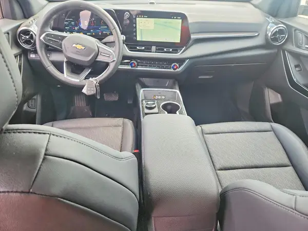 3GNAXPEG2TL212699 2026 CHEVROLET EQUINOX - Image 8