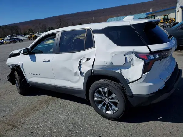 3GNAXPEG2TL224934 2026 CHEVROLET EQUINOX - Image 2