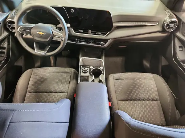 3GNAXPEG2TL240535 2026 CHEVROLET EQUINOX - Image 8