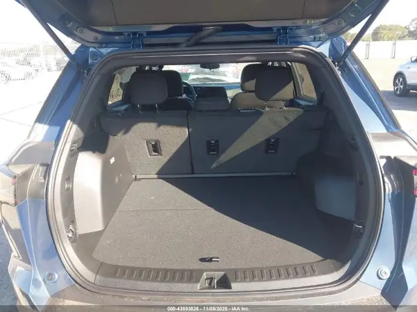3GNAXPEG2TL243810 2026 CHEVROLET EQUINOX - Image 8