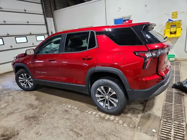 3GNAXPEG2TL267847 2026 CHEVROLET EQUINOX - Image 2