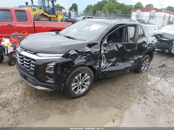 3GNAXPEG2TL333149 2026 CHEVROLET EQUINOX - Image 2