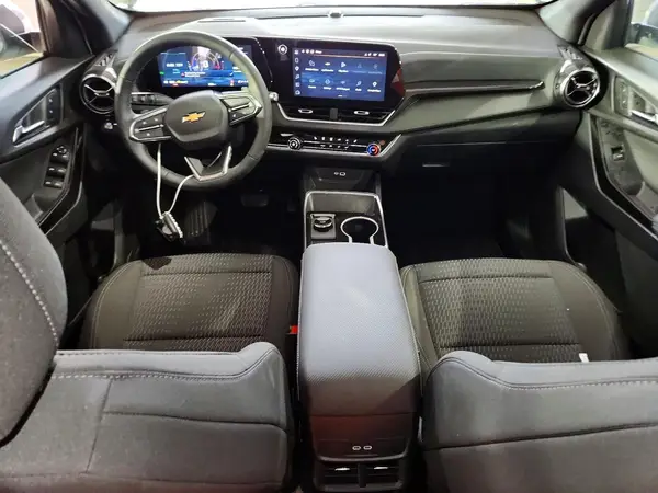 3GNAXPEG2TL450441 2026 CHEVROLET EQUINOX - Image 8