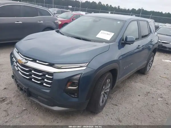 3GNAXPEG3SL128065 2025 CHEVROLET EQUINOX - Image 2