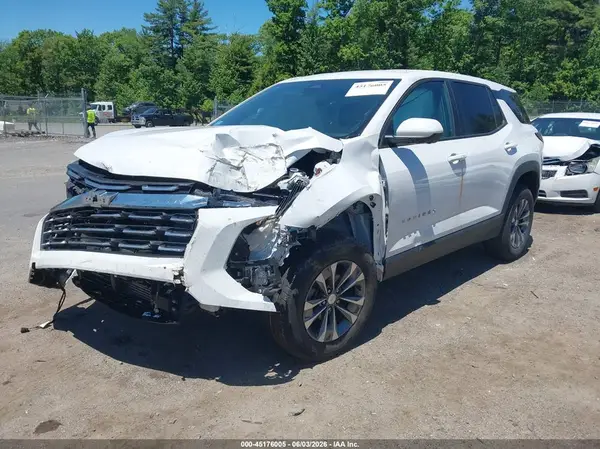 3GNAXPEG3SL140393 2025 CHEVROLET EQUINOX - Image 2