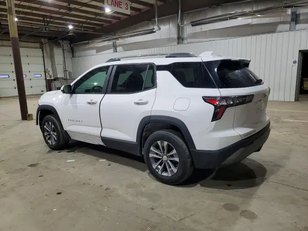 3GNAXPEG3SL292951 2025 CHEVROLET EQUINOX - Image 2