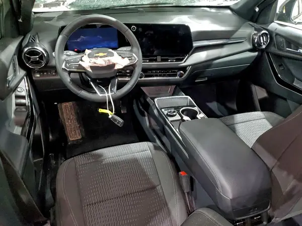 3GNAXPEG3TL260468 2026 CHEVROLET EQUINOX - Image 8