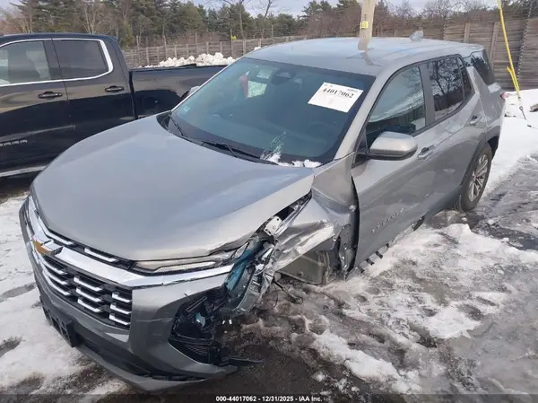 3GNAXPEG3TL263418 2026 CHEVROLET EQUINOX - Image 2