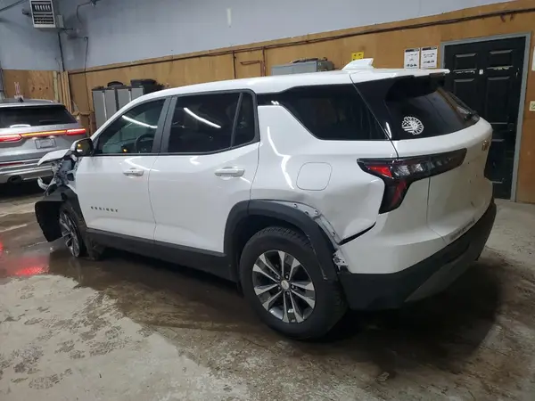 3GNAXPEG4SL154304 2025 CHEVROLET EQUINOX - Image 2