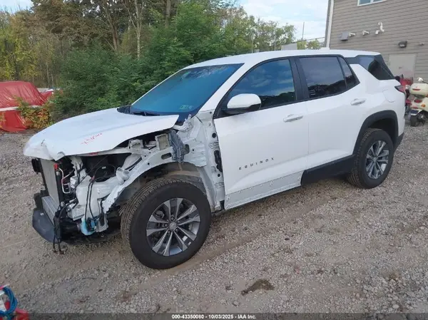 3GNAXPEG4SL324578 2025 CHEVROLET EQUINOX - Image 2